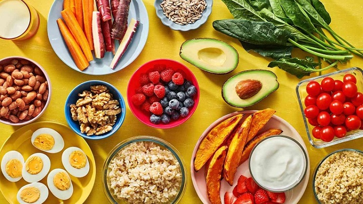 12 مواد غذایی برای جلوگیری از پیری