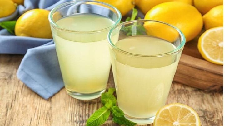 چرا آبلیمو بعد از مدتی تیره رنگ میشود؟