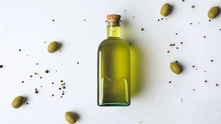 بهترین ماده برای پاک کردن لکه رنگ مو از روی پوست بهترین ماده برای پاک کردن لکه رنگ مو از روی پوست