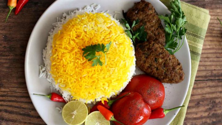 نکات و فوت و فنهای تهیه کباب تابهای گردویی نکات و فوت و فنهای تهیه کباب تابهای گردویی