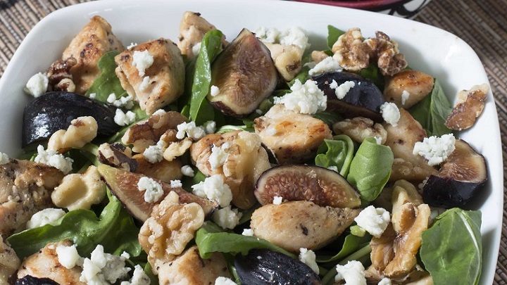 طرز تهیه سالاد مرغ گرم و بادمجان با سس انجير طرز تهیه سالاد مرغ گرم و بادمجان با سس انجير