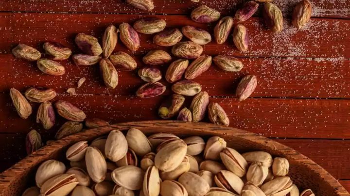 دلایل کرم زدن پسته و روشهای جلوگیری از آن دلایل کرم زدن پسته و روشهای جلوگیری از آن