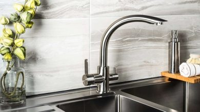 با این روش کاربردی شیرآلات خانه را ضدلکه و ضدآب کنید