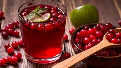 خواص فوق‌العاده شربت زرشک | چه افرادی نباید زرشک مصرف کنند؟