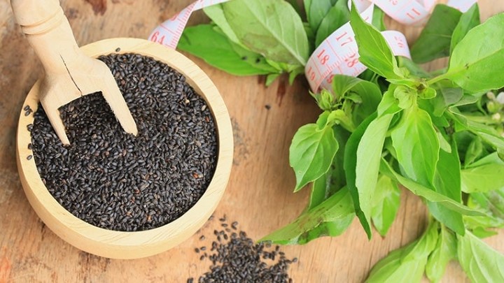 فواید تخم شربتی برای سلامت گوارش کودکان