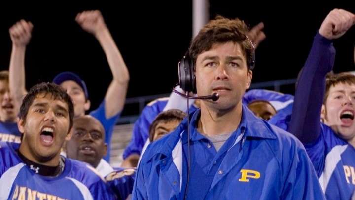 جمعه شب‌های روشن (Friday Night Lights)؛ سریالی با پایان رضایت بخش