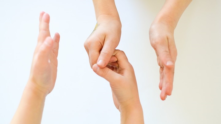 معرفی بازی گل یا پوچ معرفی بازی گل یا پوچ