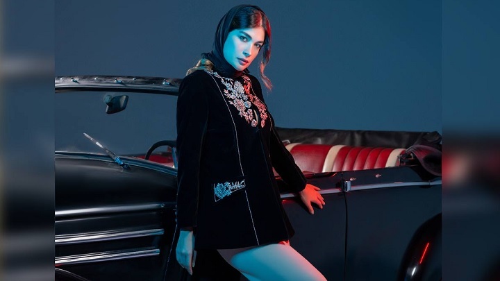 مدل مانتو مشکی کوتاه مجلسی کار شده برای مهمانی و مراسم