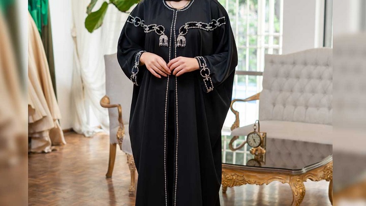 مدل مانتو مشکی بلند مجلسی کار شده برای مهمانی و مراسم