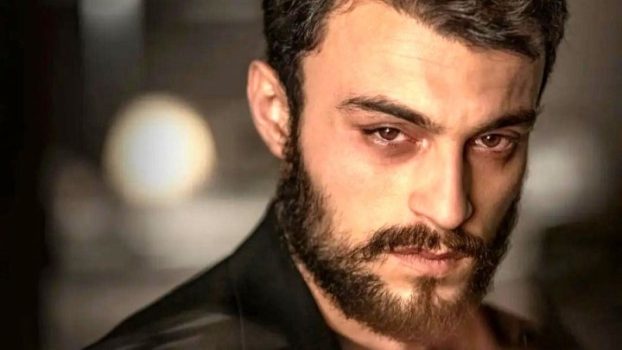 مرتضی امینی تبار در نقش میثم مالکی در سریال زخم کاری مرتضی امینی تبار در نقش میثم مالکی در سریال زخم کاری