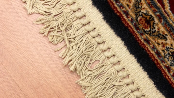 آیا زرد شدن ریشه فرش را می‌توان از بین برد؟