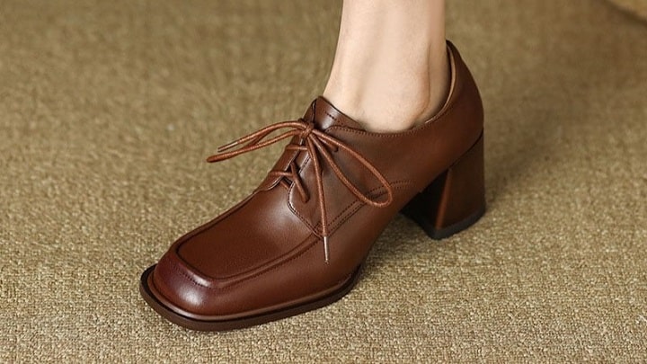 کفش‌های نوک مربعی