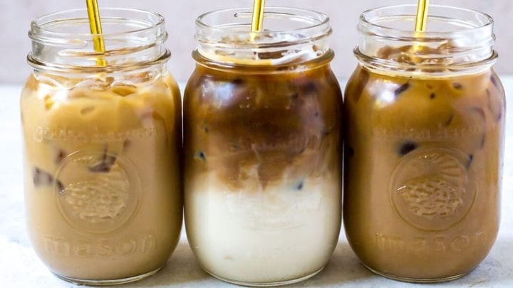 طرز تهیه کافه گلاسه کلاسیک، کافه گلاسه موکا و کافه گلاسه کاراملی