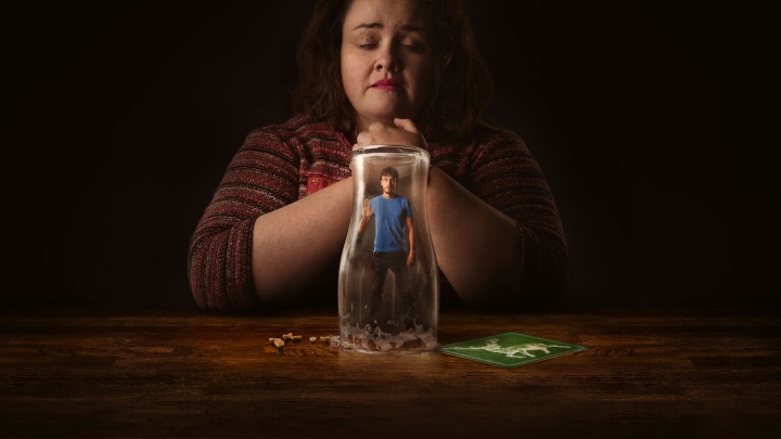 بچه گوزن (Baby Reindeer) از بهترین سریال‌هایی که در سال 2024 بر اساس داستان‌های واقعی ساخته‌شده‌اند