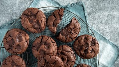 با این روش کوکی شکلاتی را 10 دقیقهای در ماهیتابه درست کنید