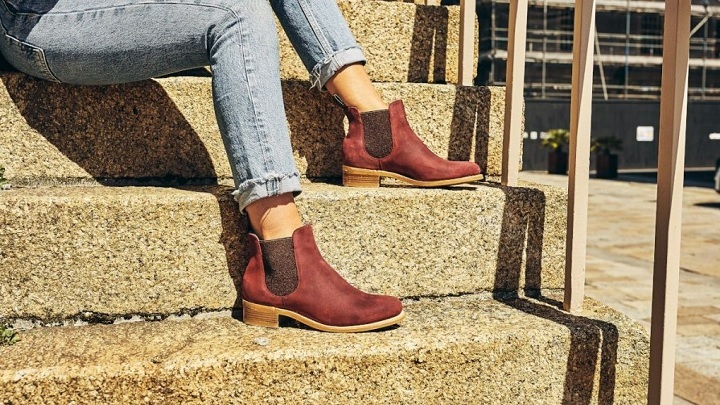 با انواع مدل نیم بوت سماقی پاییز آشنا شوید با انواع مدل نیم بوت سماقی پاییز آشنا شوید