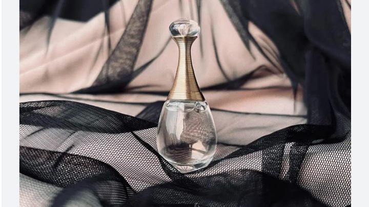 معرفی عطر شیرین زنانه معرفی عطر شیرین زنانه