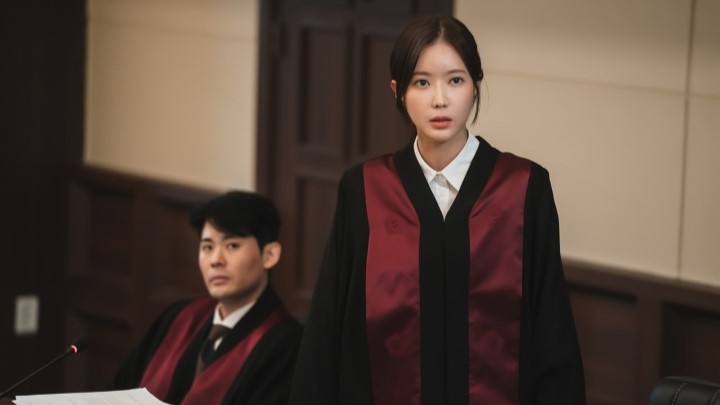 دکتر وکیل (Doctor Lawyer) از سریالهای کرهای که شخصیتهای زن قدرتمندی دارند دکتر وکیل (Doctor Lawyer) از سریالهای کرهای که شخصیتهای زن قدرتمندی دارند