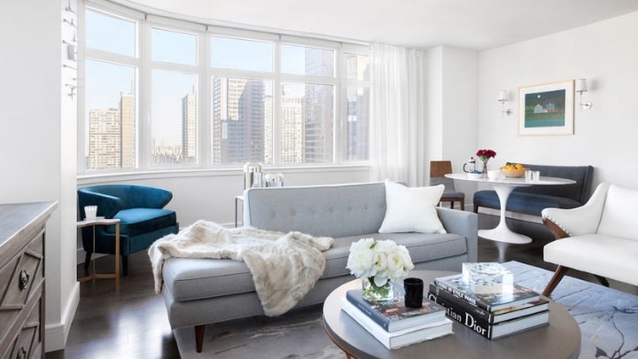 دیزاین مبل خاکستری برای فصول دیزاین مبل خاکستری برای فصول