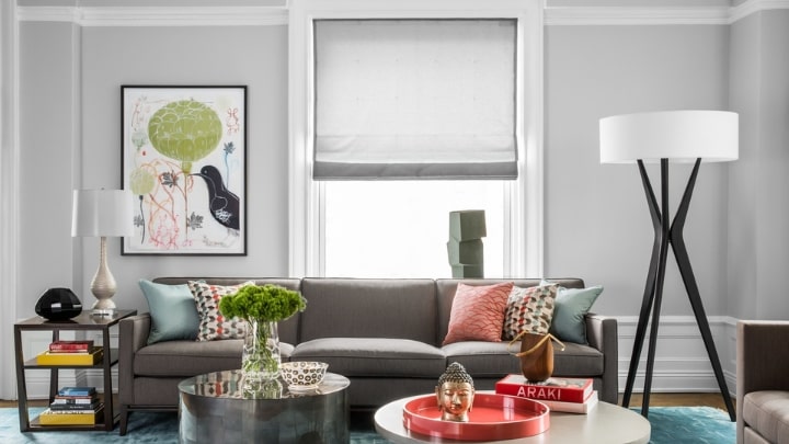 نورپردازی مبل خاکستری (استفاده از آباژور) نورپردازی مبل خاکستری (استفاده از آباژور)