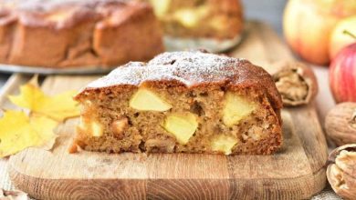 طرز تهیه کیک سیب گردویی؛ طعمی که فراموش نمیکنید