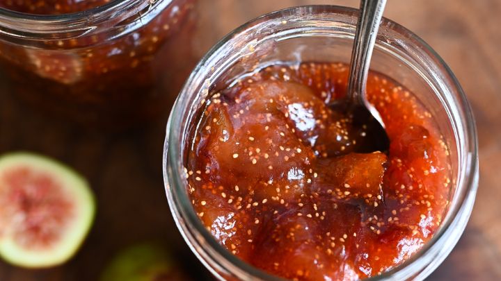 مراحل تهیه شیره انجیر خانگی