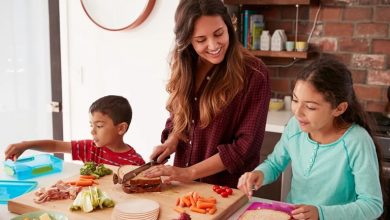 طرز تهیه یک لقمه مقوی و متفاوت برای بچهها