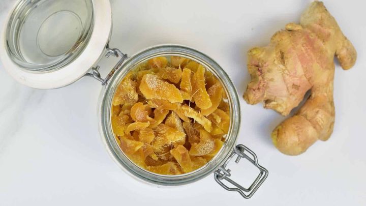 مراحل تهیه قند زنجبیلی رژیمی