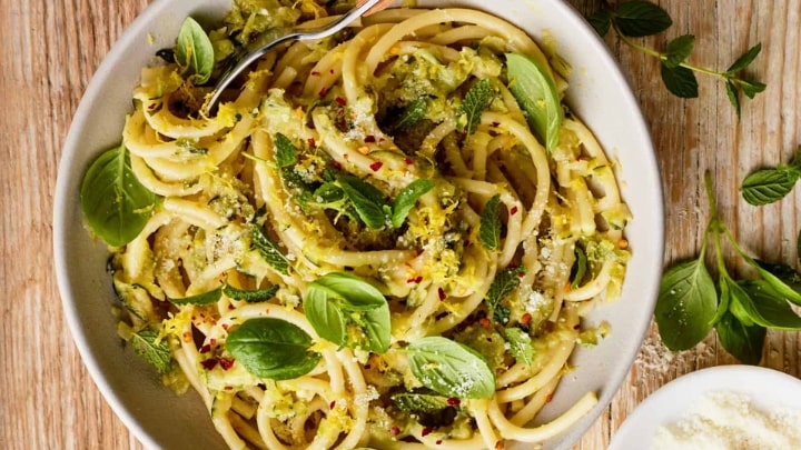 روش پخت پاستای کدو سبز روش پخت پاستای کدو سبز