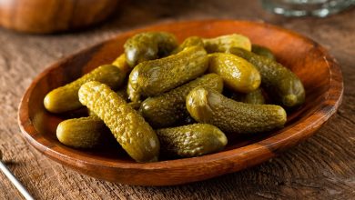 چگونه خیار شور را تازه نگه داریم؟؛ 13 روش + نکات مهم