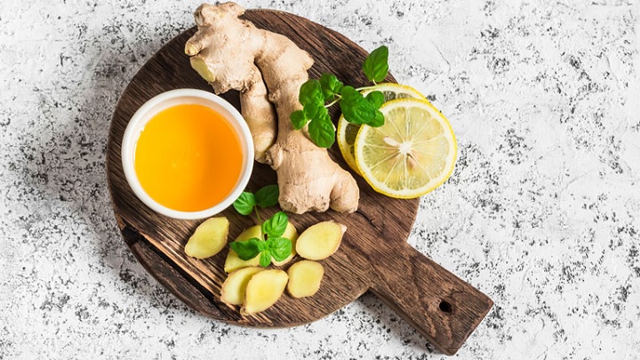 آب زنجبیل از روشهای مصرف زنجبیل برای لاغری آب زنجبیل از روشهای مصرف زنجبیل برای لاغری