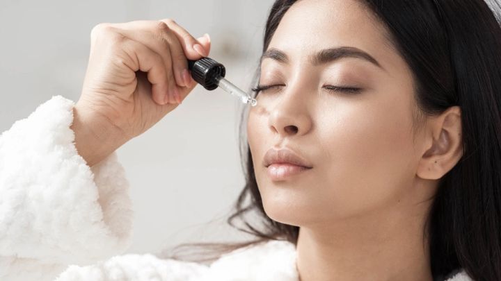 بهترین زمان استفاده از سرم هیالورونیک اسید بهترین زمان استفاده از سرم هیالورونیک اسید