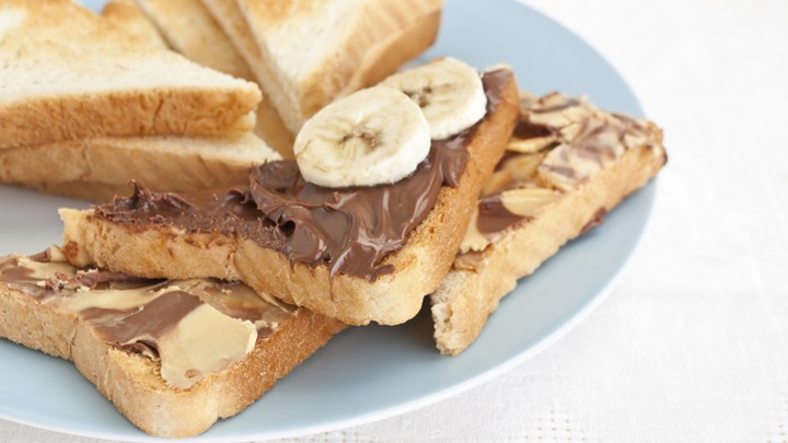 نان و حلوا ارده از صبحانه‌های مقوی برای دانش‌آموزان