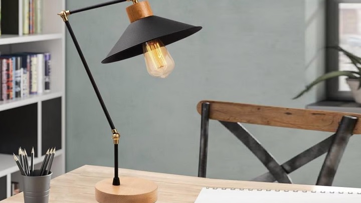 مدل‌های مختلف چراغ مطالعه مدرن