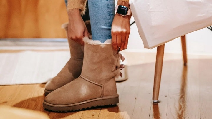 بوت پشمی رنگ کرم