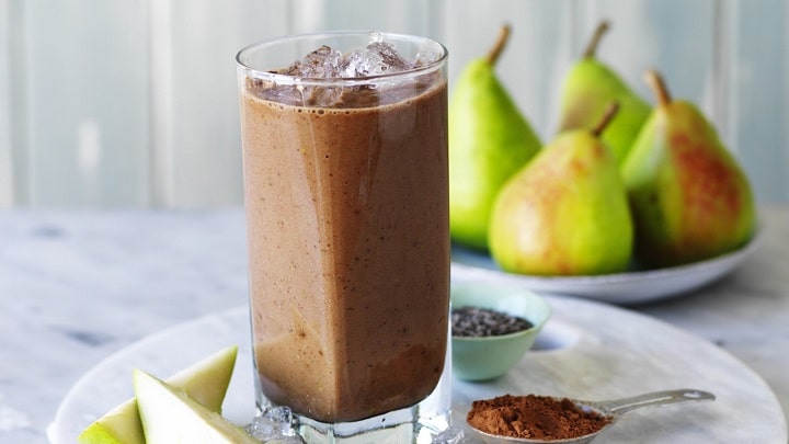 طرز تهیه میلک شیک گلابی با گلابی تازه