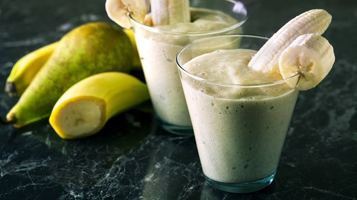 طرز تهیه میلک شیک گلابی با کمپوت گلابی