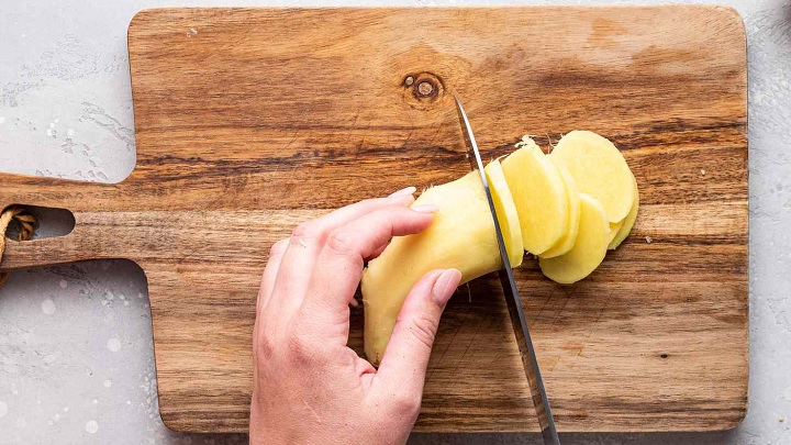 روش صحیح پوست کندن زنجبیل