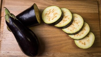 6 ترفند جلوگیری از سیاه شدن بادمجان؛ قبل و بعد سرخ شدن