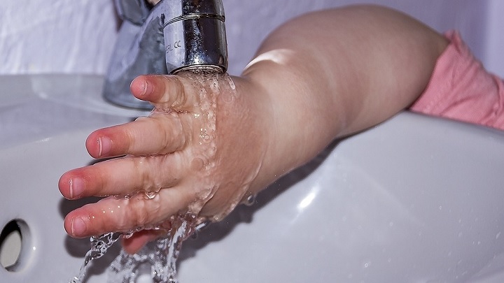 نکاتی که باید در مورد استفاده از رب گوجه روی سوختگی بدانید