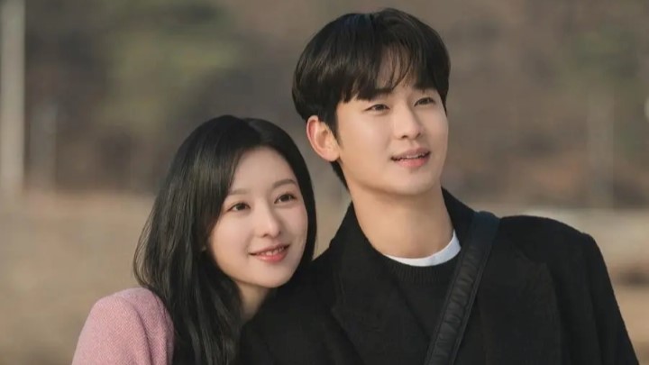 ملکه اشکها (Queen of Tears) از بهترین سریالهای کرهای با بازی کیم سو هیون ملکه اشکها (Queen of Tears) از بهترین سریالهای کرهای با بازی کیم سو هیون