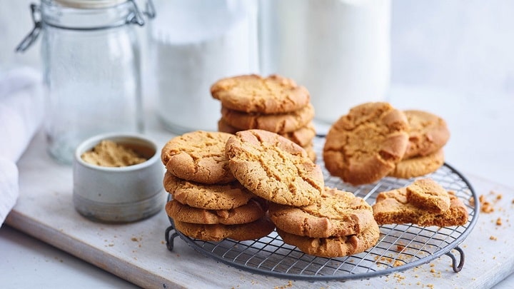 نکات و فوت و فن‌های تهیه بیسکویت مدرسه‌ای