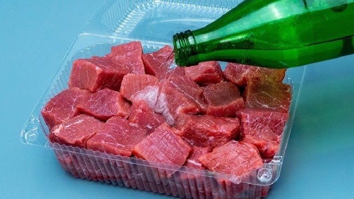 نرم کردن گوشت کبابی با اسپرایت نرم کردن گوشت کبابی با اسپرایت