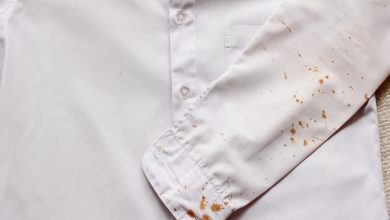 راهکارهای از بین بردن لکههای زنگزدگی از روی لباس، فرش و لوازم