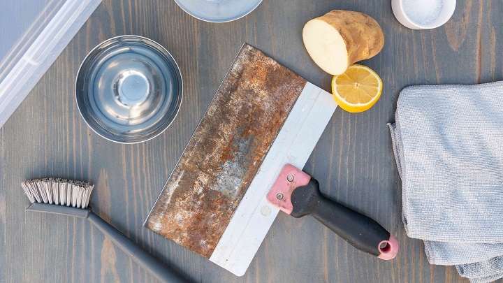 بهترین روشهای پاک کردن لکه زنگزدگی از روی سینک بهترین روشهای پاک کردن لکه زنگزدگی از روی سینک