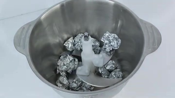 ترفند تيز كردن تیغه دستگاه خردکن خانگی ترفند تيز كردن تیغه دستگاه خردکن خانگی