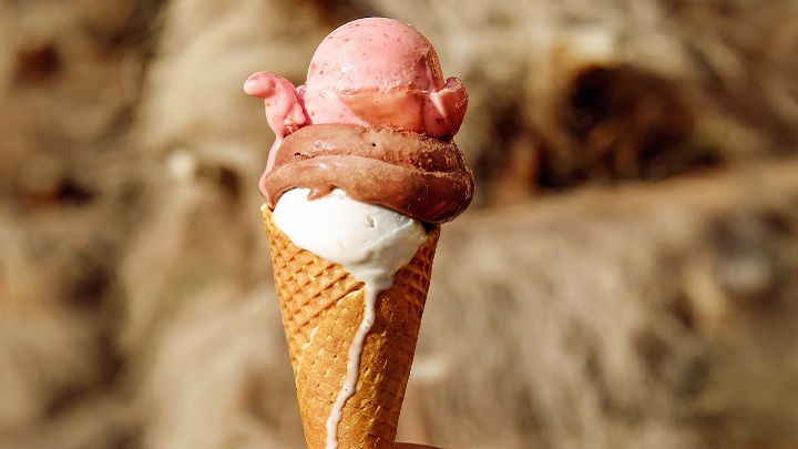 بستنی؛ تنها تنقلات مفید برای بدن بستنی؛ تنها تنقلات مفید برای بدن