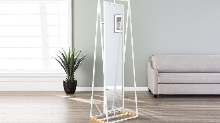 آینه قدی قاب دار پایه دار