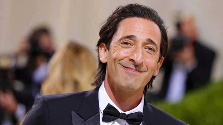 شخصیت شناسی مدل بینی عقابی (Hawk nose) شخصیت شناسی مدل بینی عقابی (Hawk nose)