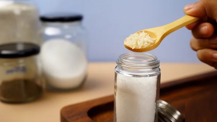 ترفندهای رفع گرفتگی سوراخ فلفلدان و نمکدان ترفندهای رفع گرفتگی سوراخ فلفلدان و نمکدان